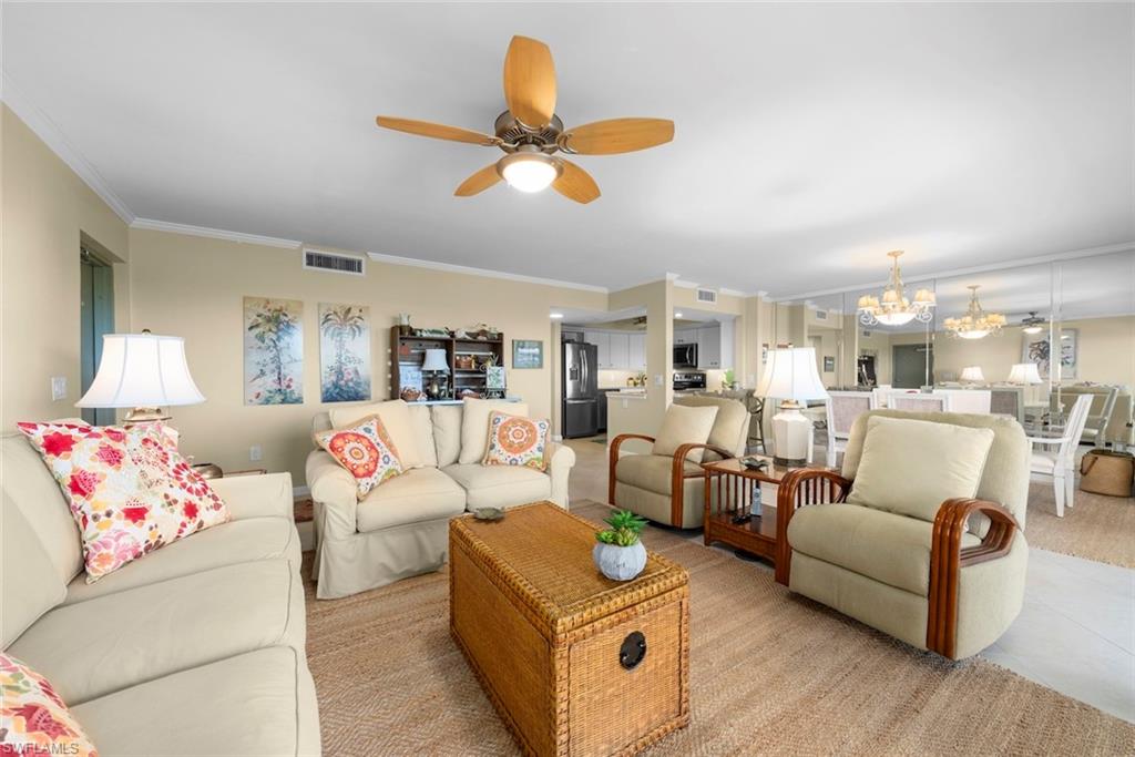 1340 Middle Gulf Dr 8a Property Photo 14