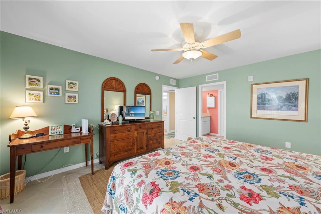 1340 Middle Gulf Dr 8a Property Photo 22