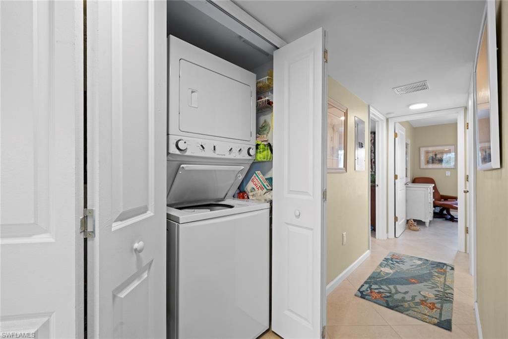 1340 Middle Gulf Dr 8a Property Photo 32
