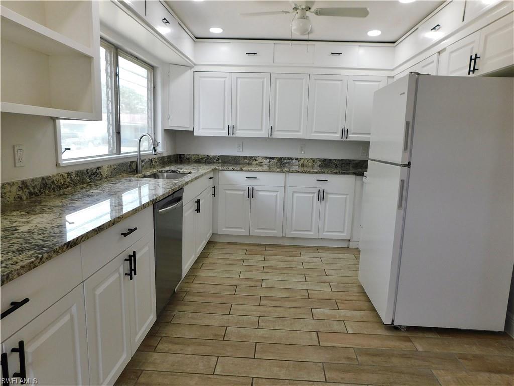 287 Poe Ave Property Photo 2