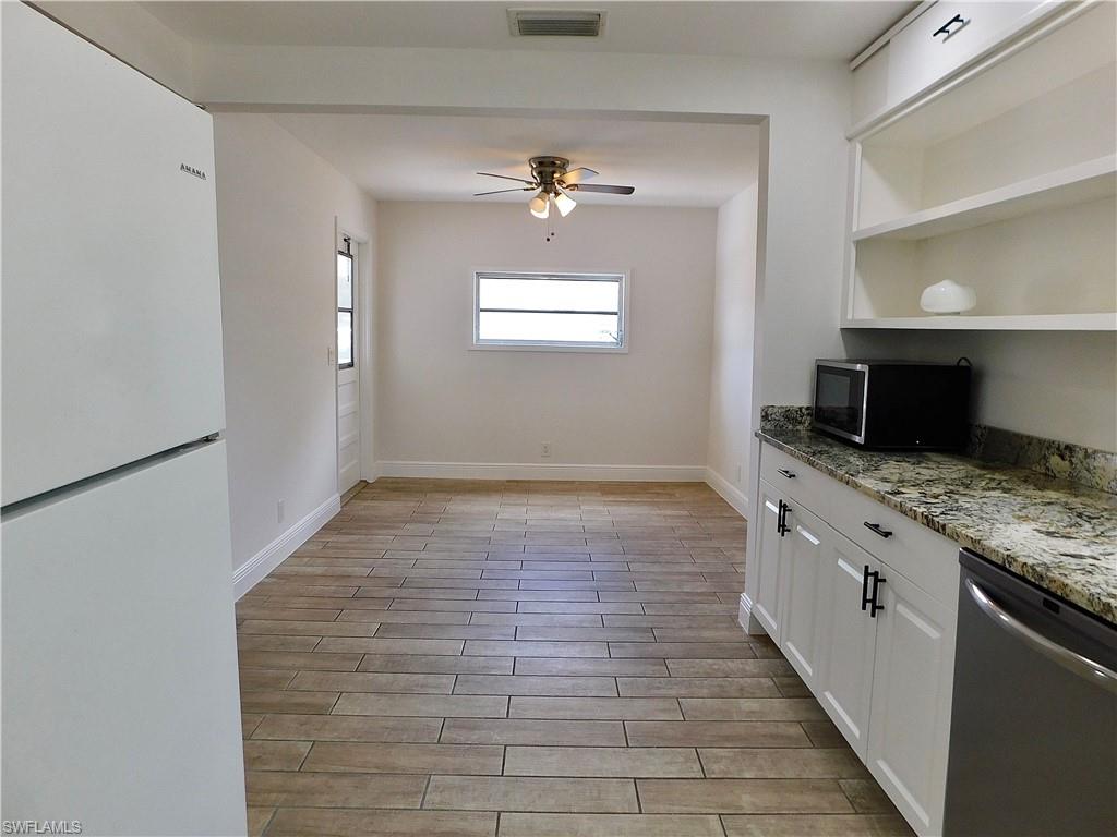 287 Poe Ave Property Photo 3
