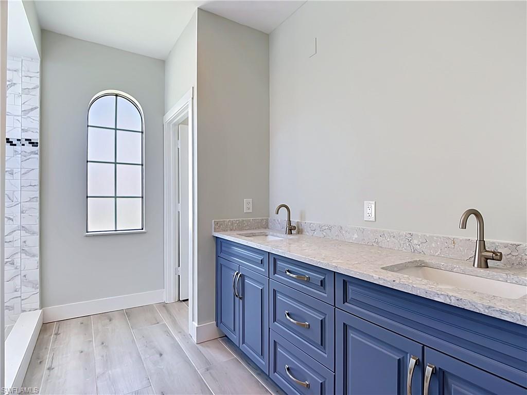 8831 Woodgate Dr Property Photo 21