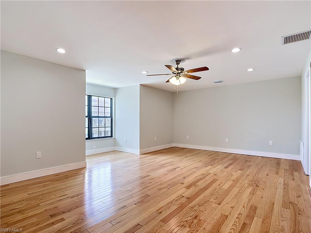 8831 Woodgate Dr Property Photo 24