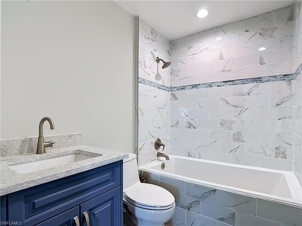 8831 Woodgate Dr Property Photo 39