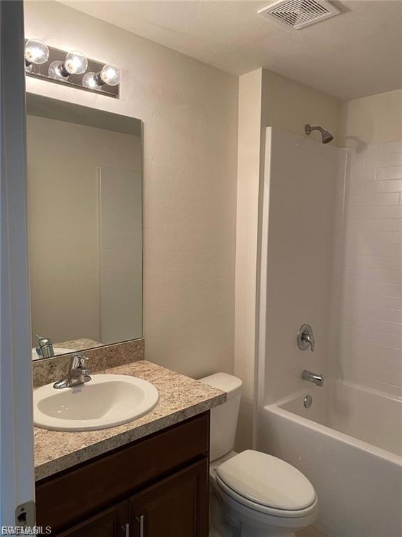 2213 Ne 33rd St Property Photo 16