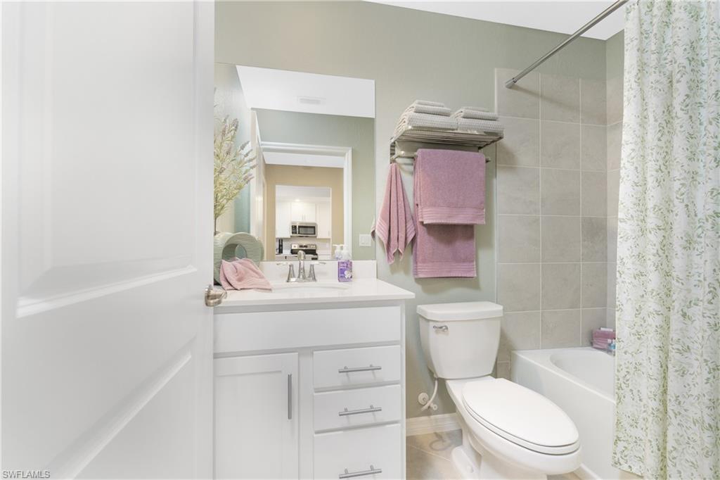 14267 Heritage Landing Blvd 1212 Property Photo 24