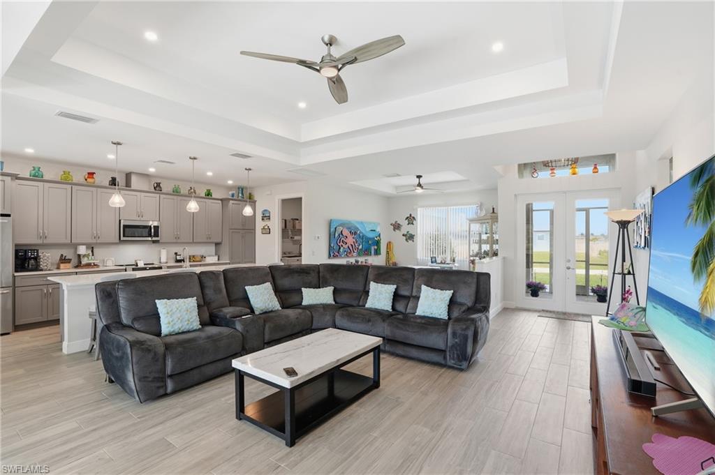 1825 Nw 31st Ave Property Photo 5