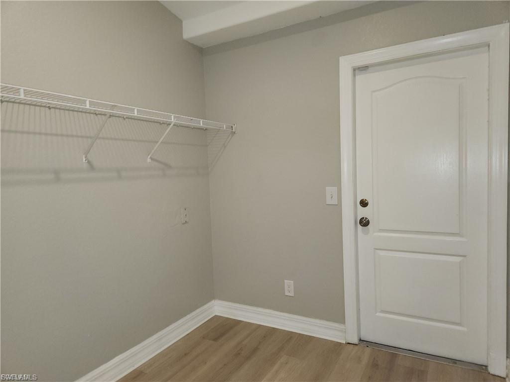 827 Ne 23rd Ter Property Photo 22