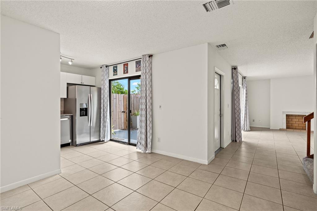 1520 Park Meadows Dr 1 Property Photo 4