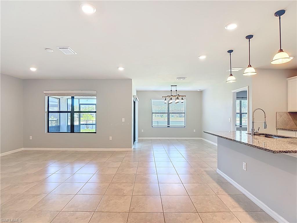 16056 Enclaves Cove Dr Property Photo 5