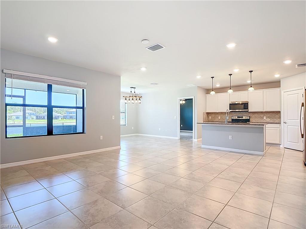 16056 Enclaves Cove Dr Property Photo 7