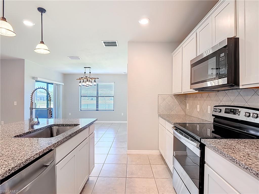 16056 Enclaves Cove Dr Property Photo 15