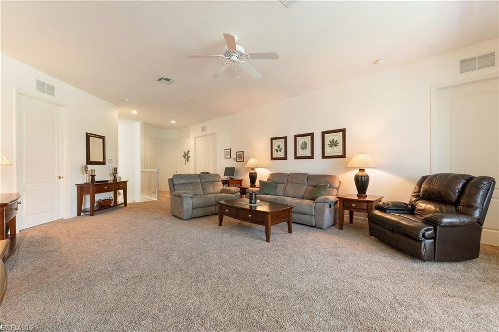 6011 Jonathans Bay Cir 402 Property Photo 7