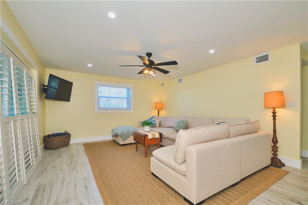 3045 Estero Blvd 6a Property Photo 28