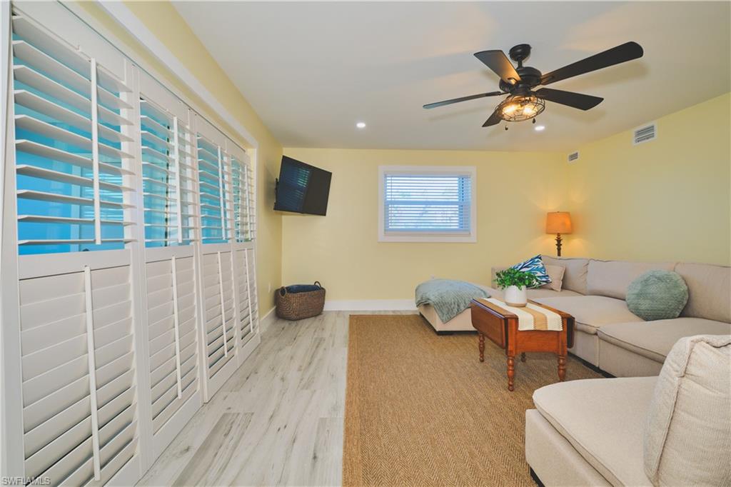 3045 Estero Blvd 6a Property Photo 29