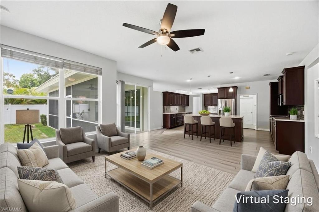 12781 Meadow Pine Ln Property Photo 4