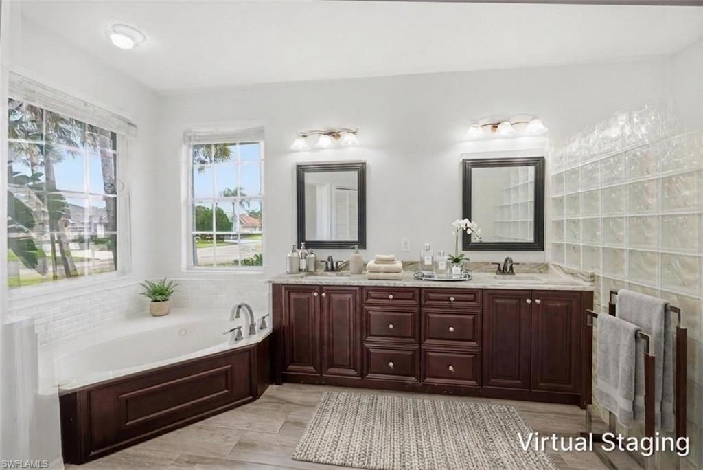 12781 Meadow Pine Ln Property Photo 13