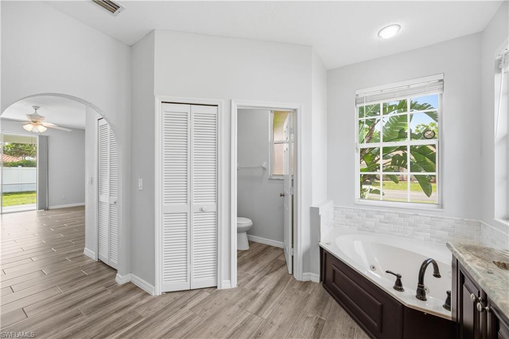 12781 Meadow Pine Ln Property Photo 15