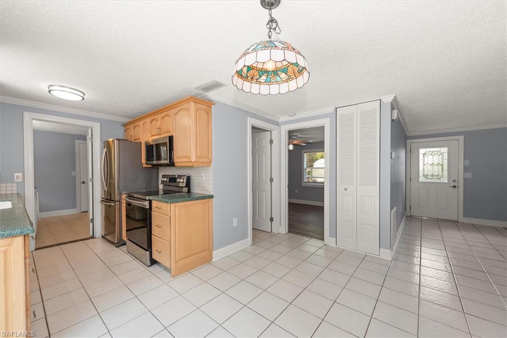 4639 Robin Ave Property Photo 14