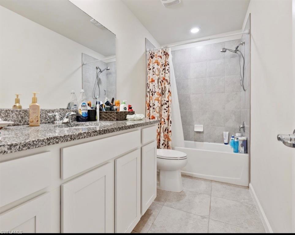 10804 Firebush Cir Property Photo 14