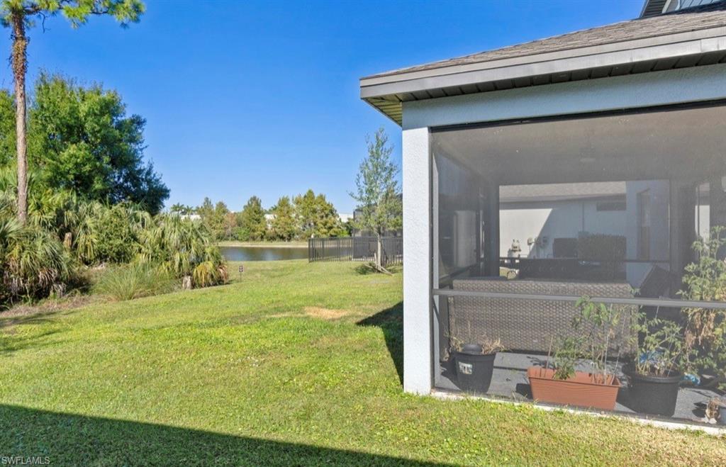 10804 Firebush Cir Property Photo 17