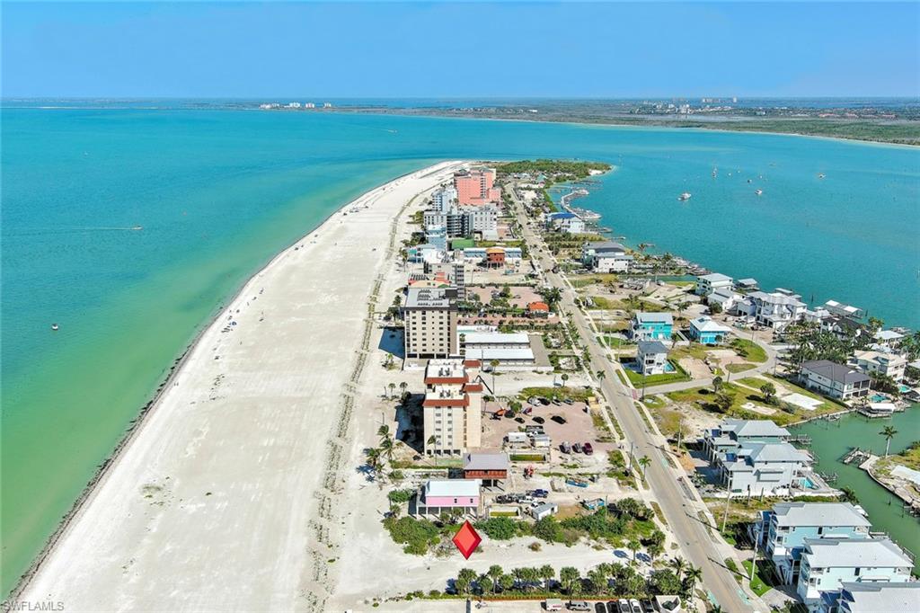 650 & 632 Estero Blvd Property Photo 14