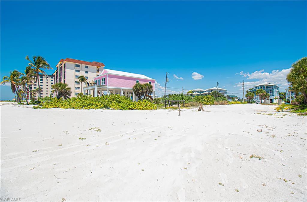 650 & 632 Estero Blvd Property Photo 23