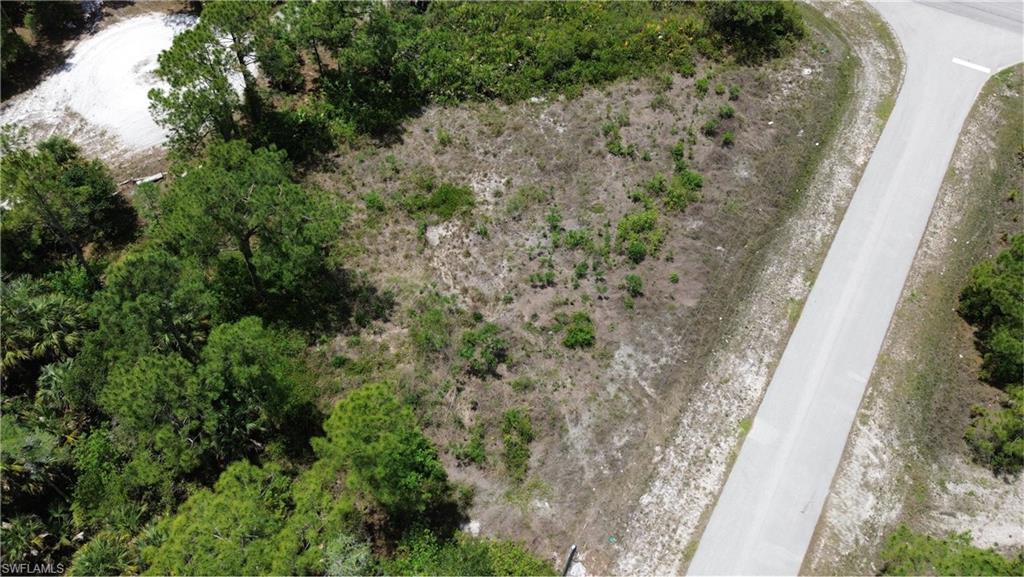 1824 Marlboro Ln Property Photo 3
