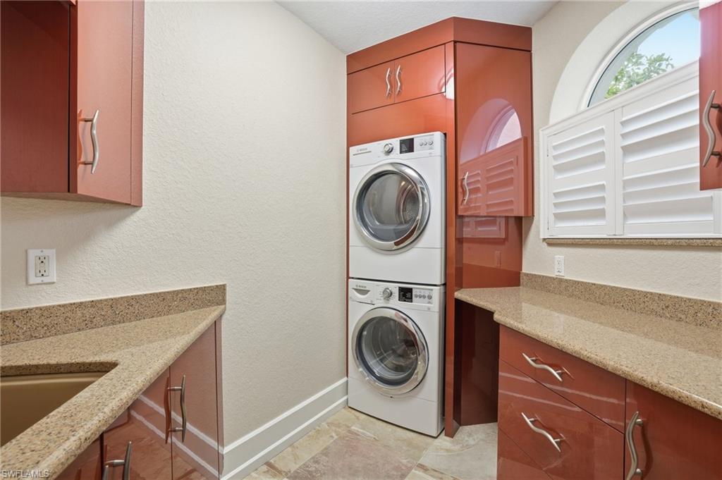 1506 Hermitage Ln Property Photo 16