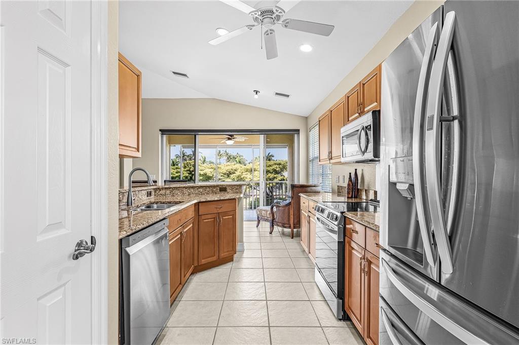 5626 Cape Harbour Dr 202 Property Photo 16