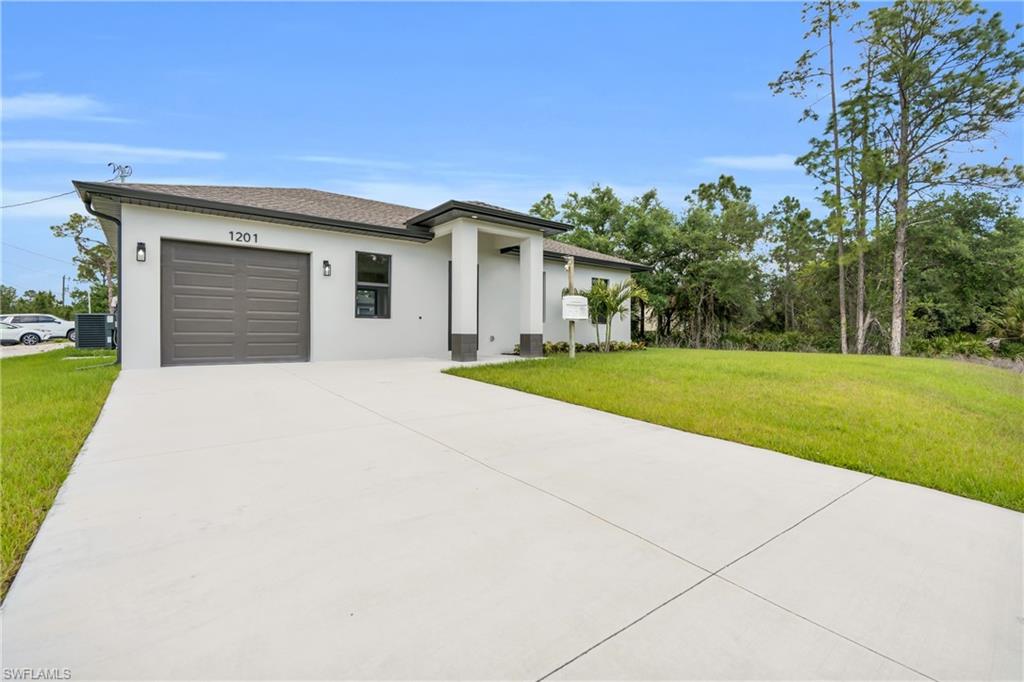 1201 E 7th St Property Photo 35