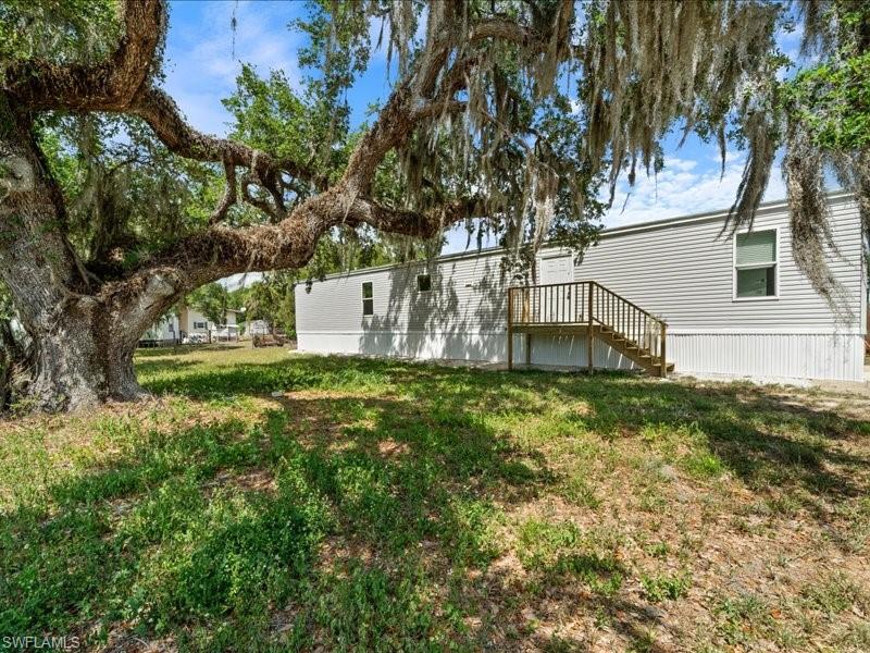1038 Canopy Ln Property Photo 2