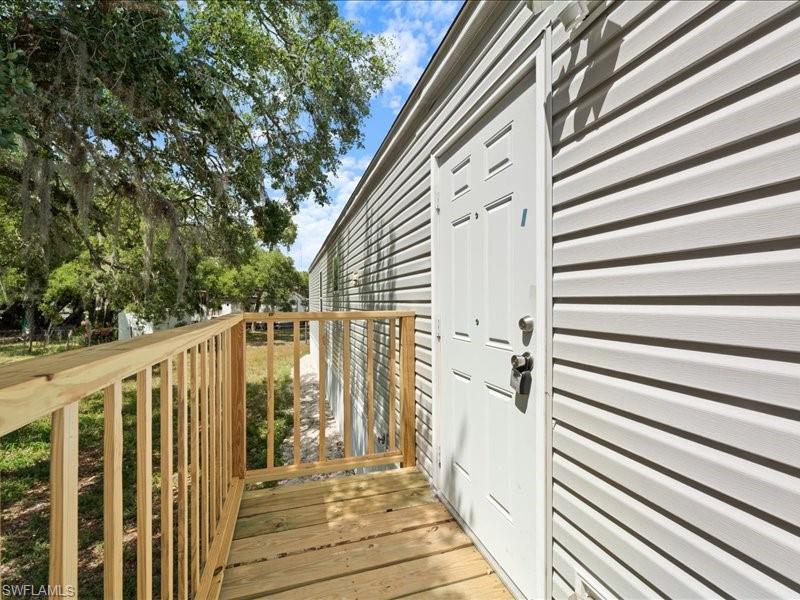 1038 Canopy Ln Property Photo 4