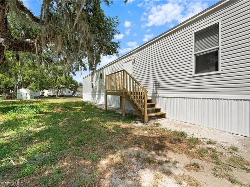 1038 Canopy Ln Property Photo 7