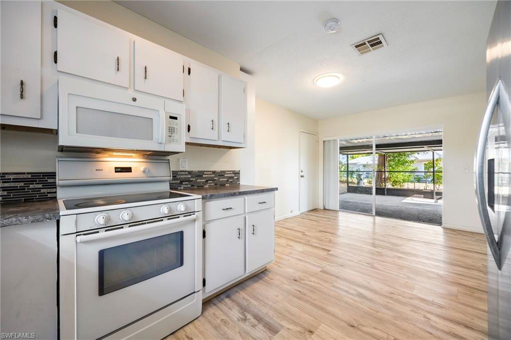935 Hearty St Property Photo 7