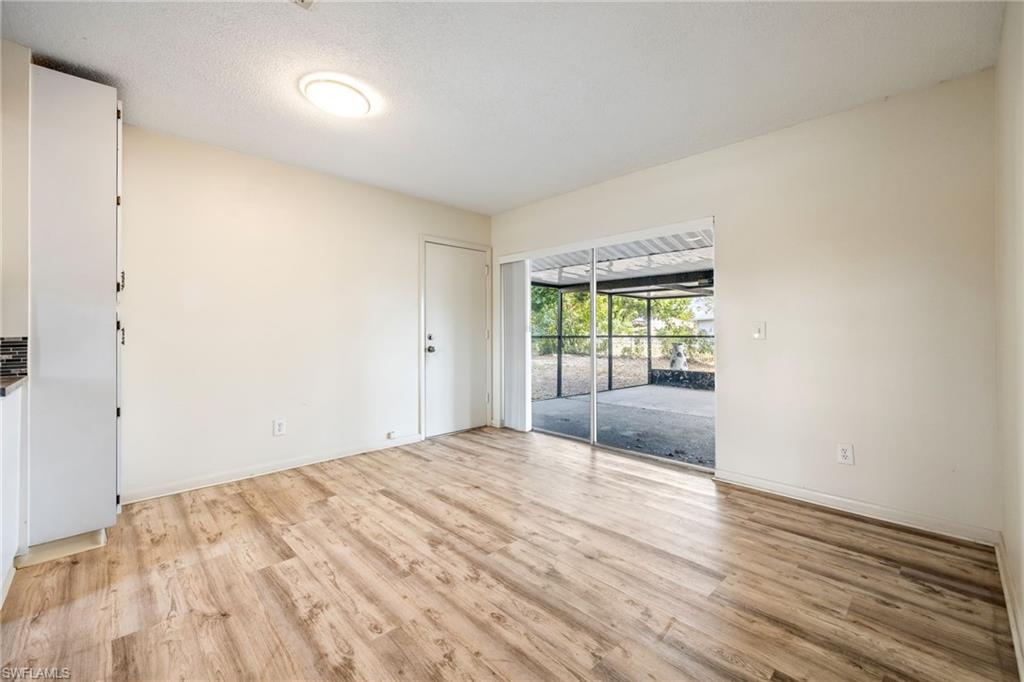 935 Hearty St Property Photo 9