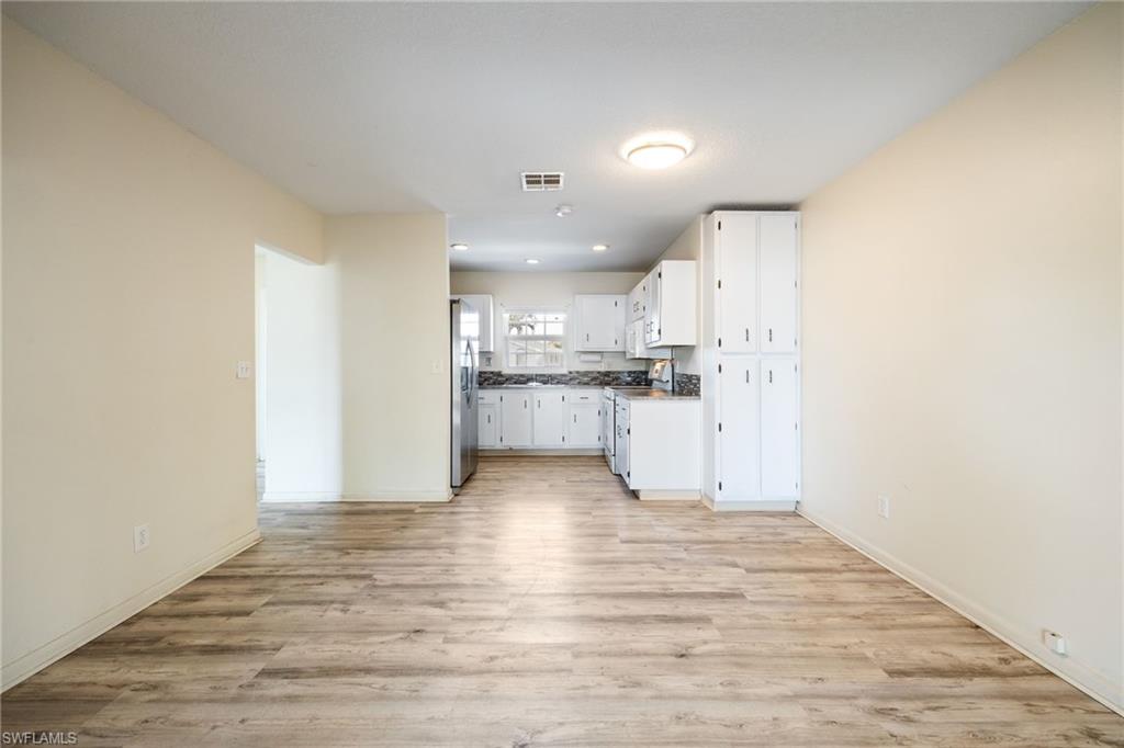 935 Hearty St Property Photo 12
