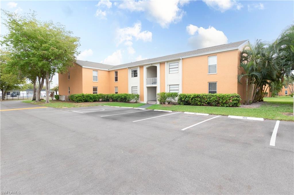 12620 Kenwood LN C Property Photo 1