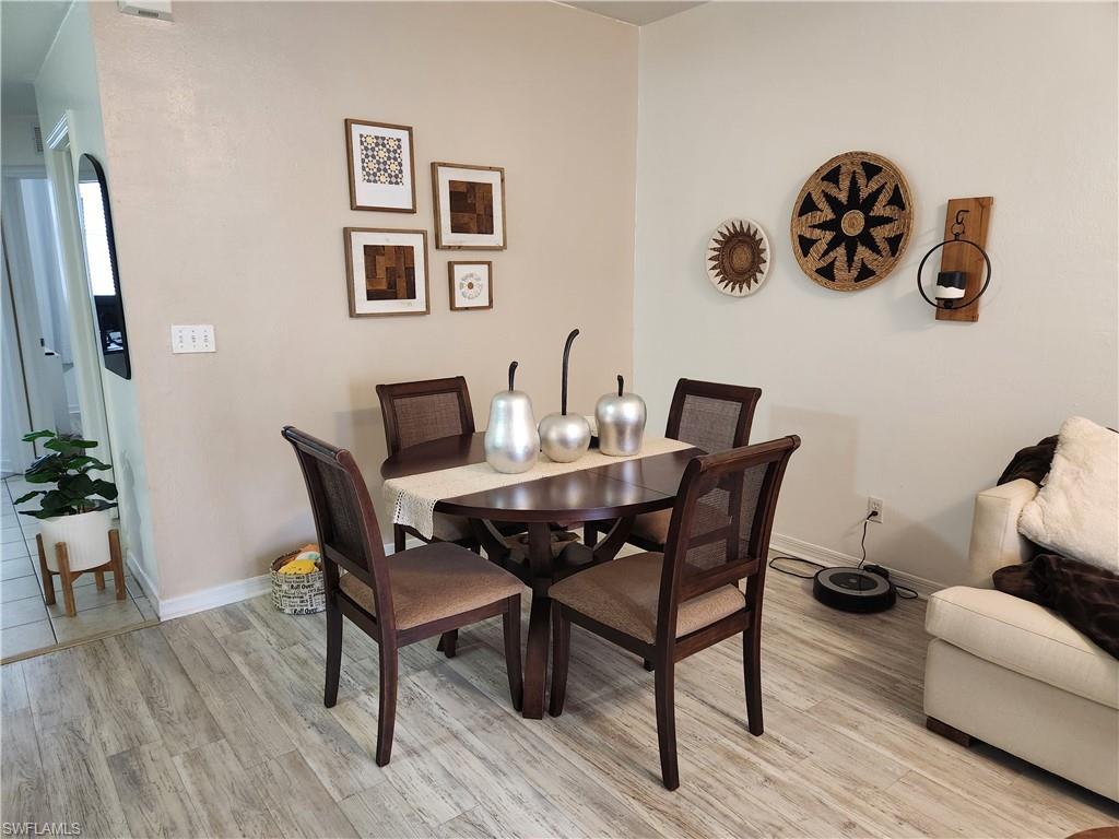 4293 Bellasol Cir 2513 Property Photo 15