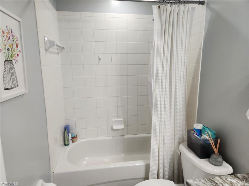4293 Bellasol Cir 2513 Property Photo 24