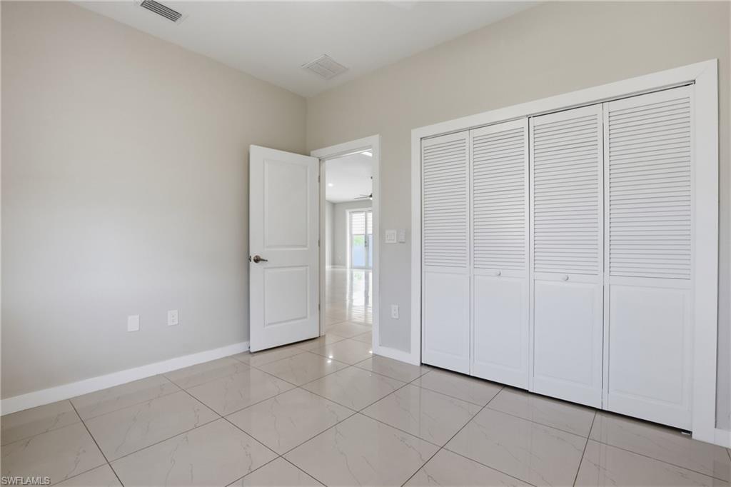 2713 Sw Embers Ter Property Photo 26