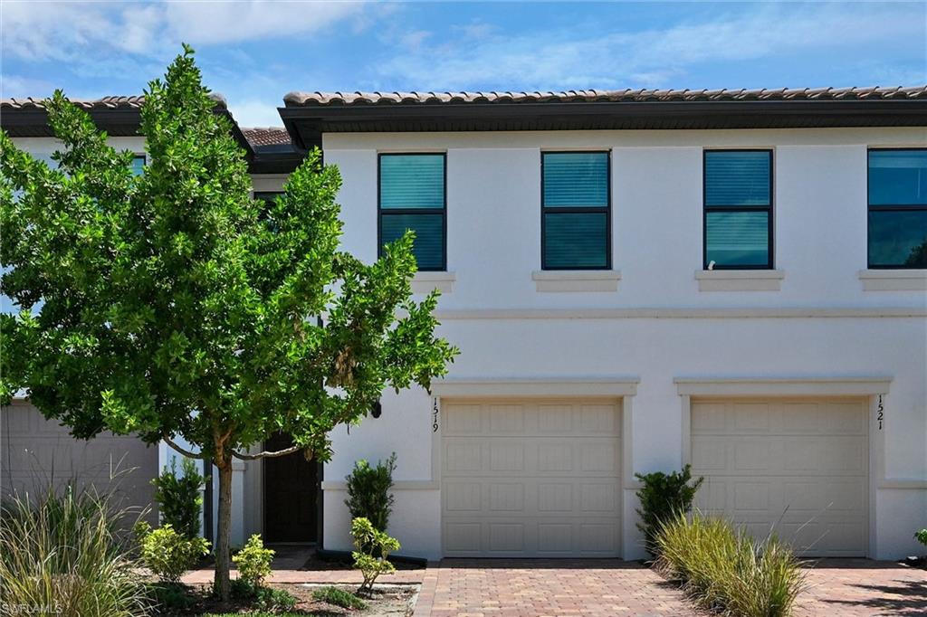 1519 Lake Jessup CIR Property Photo 1