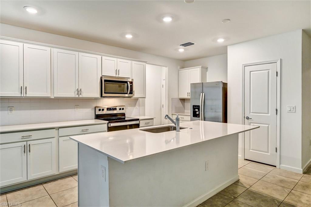 1519 Lake Jessup Cir Property Photo 8
