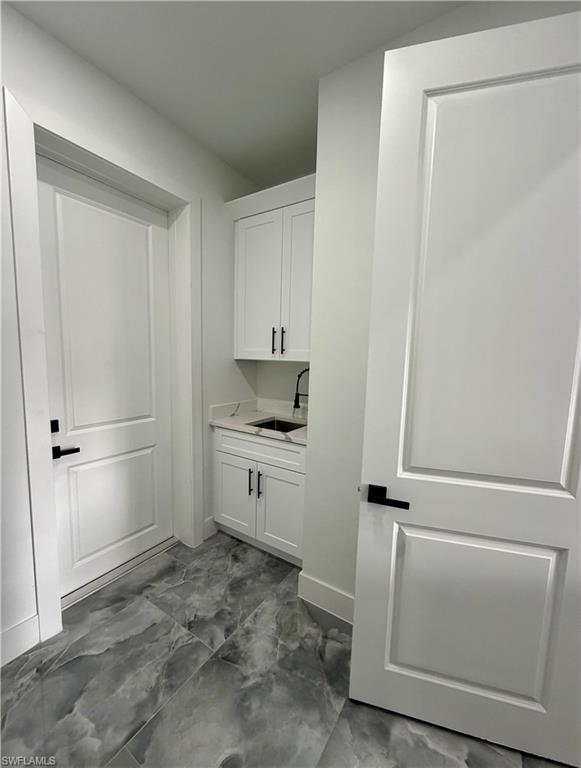490 Christopher Ct Property Photo 7