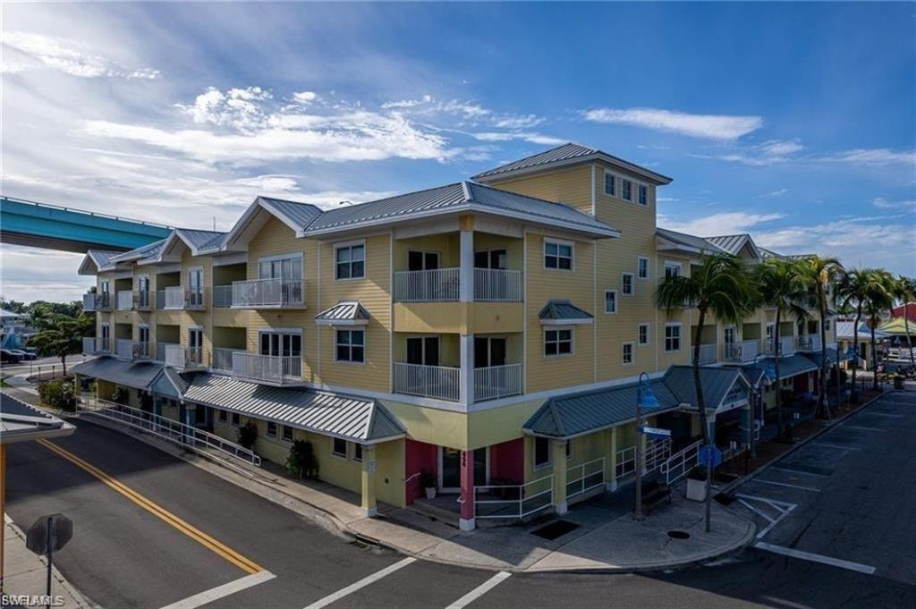 450 Old San Carlos BLVD SW 309 Property Photo 1