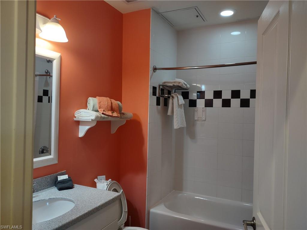 450 Old San Carlos Blvd Sw 309 Property Photo 22