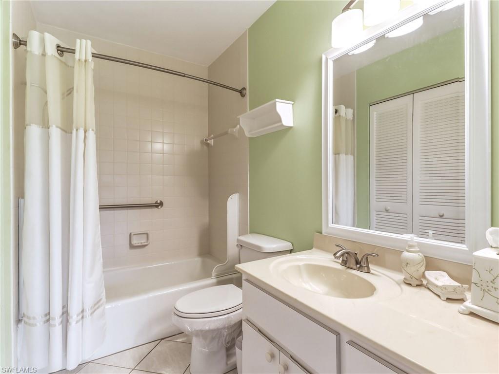15452 Admiralty Cir 9 Property Photo 29