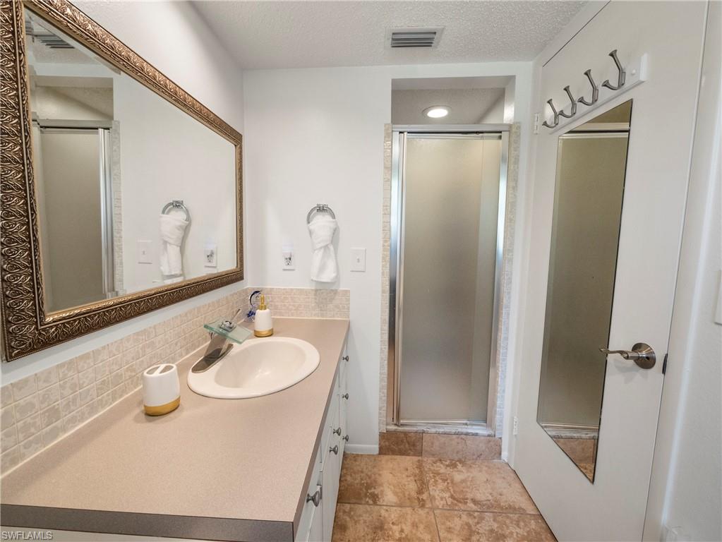 7400 College Pkwy 56a Property Photo 24