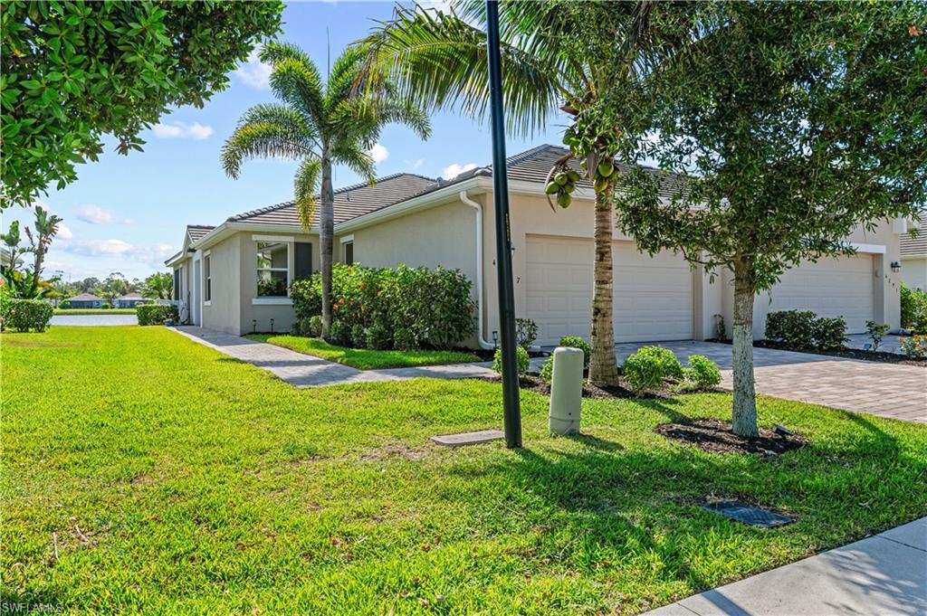 4287 Lemongrass Dr Property Photo 2