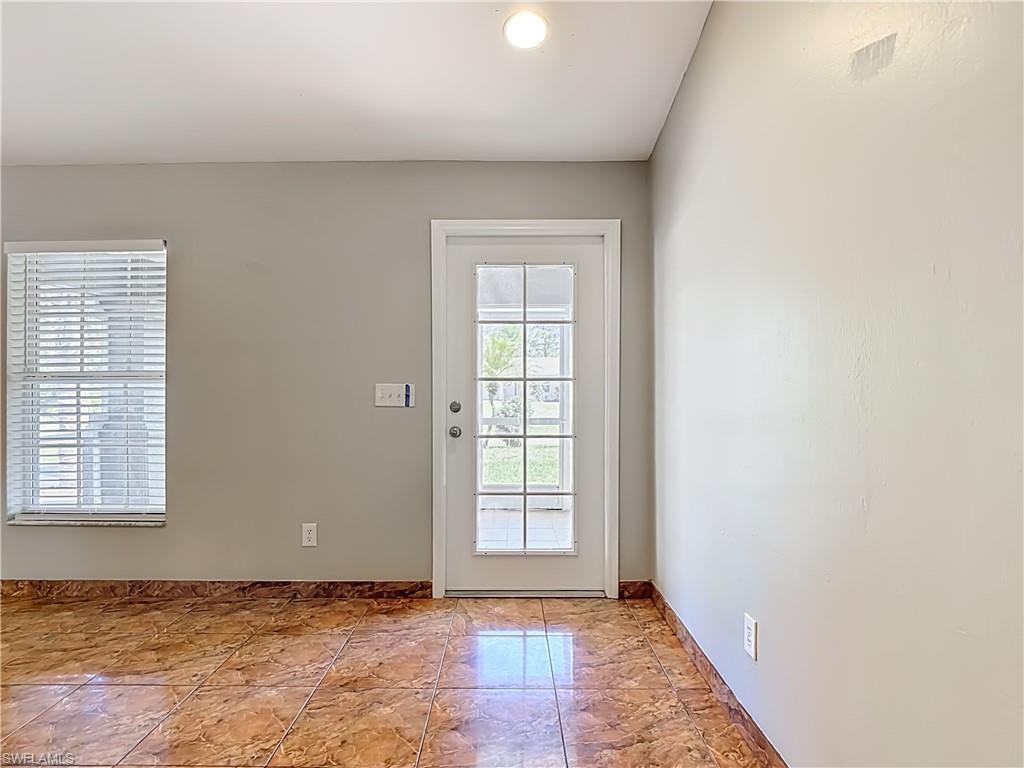 1066 Summa Blvd Property Photo 3
